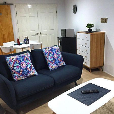 Large Studio Unit Close To Theme Parks Gold Coast Esterno foto